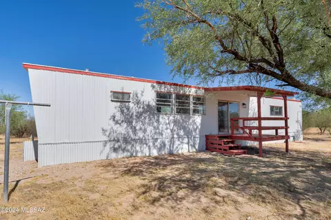 8100 N Fellars Well Trl, Marana, AZ 85653