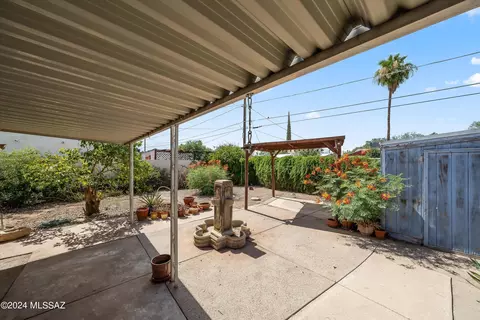 Exterior - 3217 E 26th St, Tucson, AZ 85713 photo 7 of 8