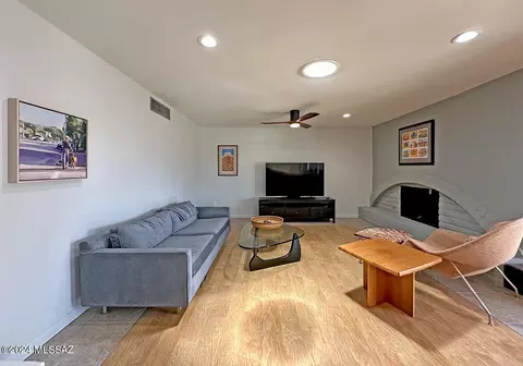 6860 Edgemont Pl, Tucson, AZ 85710 photo 17