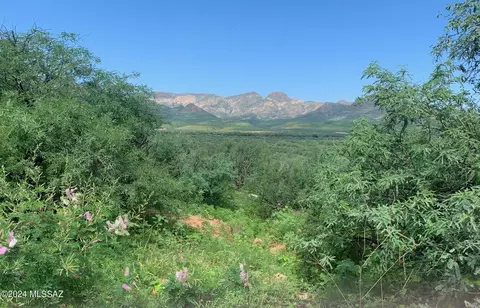 1694 Palma Ct, Rio Rico, AZ 85648