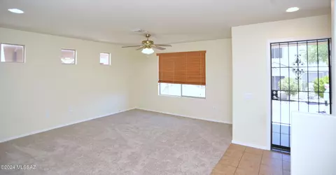 10597 E Pleasant Pasture Dr, Tucson, AZ 85747 photo 3