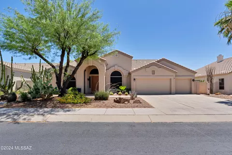 217 W Milbrae Springs Dr, Oro Valley, AZ 85755