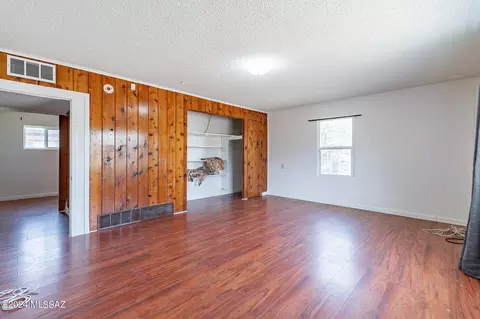 608 E Roger Rd, Tucson, AZ 85705 photo 7