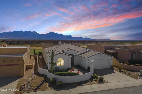 2789 S Greenside Pl, Green Valley, AZ 85614