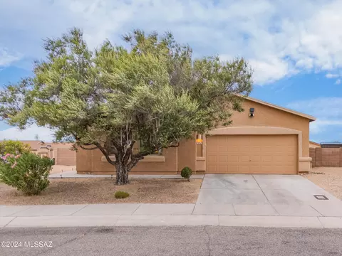 7051 S Camino Derecho, Tucson, AZ 85746