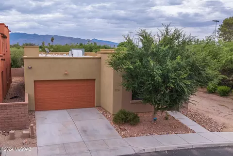 8736 E Perry Park Cir, Tucson, AZ 85730