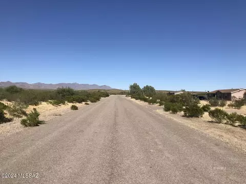 11735 W Iris St, Pima, AZ 85543
