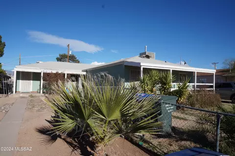 2717 S Norton Vis, Tucson, AZ 85713