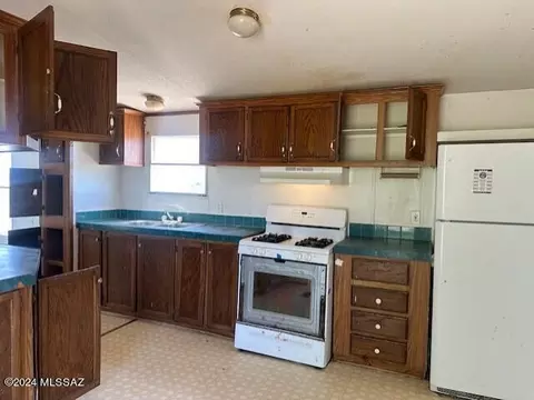 16445 W Sandy St, Marana, AZ 85653