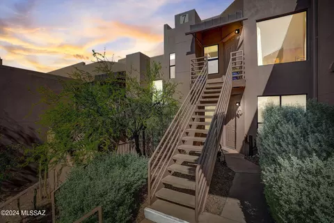 6655 N Canyon Crest Dr #7239, Tucson, AZ 85750