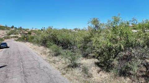 1243 Vista Ct, Rio Rico, AZ 85648