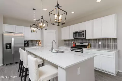 13905 E Silver Pine Trl, Vail, AZ 85641 photo 30