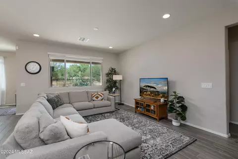13905 E Silver Pine Trl, Vail, AZ 85641 photo 24