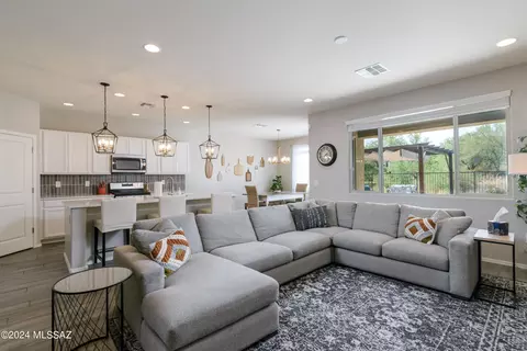 13905 E Silver Pine Trl, Vail, AZ 85641 photo 25