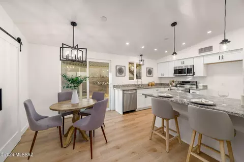 3500 S Randi Pl, Tucson, AZ 85730