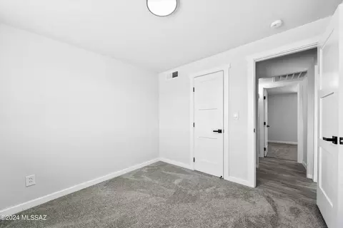 Bedroom - 4137 E 27th St, Tucson, AZ 85711 photo 4 of 4