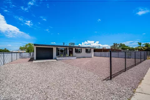 Other - 4137 E 27th St, Tucson, AZ 85711 photo 1 of 7