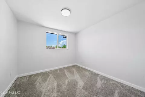 Bedroom - 4137 E 27th St, Tucson, AZ 85711 photo 3 of 4
