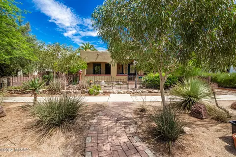 521 E Helen St, Tucson, AZ 85705