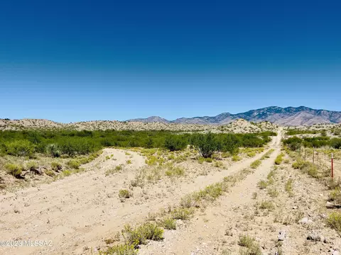 59 Four Feathers Loop Loop, Willcox, AZ 85643