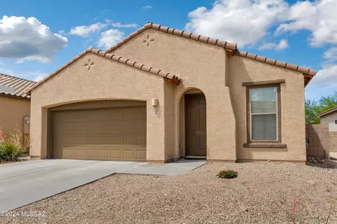 10348 S High Bluff Dr, Vail, AZ 85641