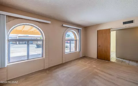 607 E Savannah St, Vail, AZ 85641 photo 16