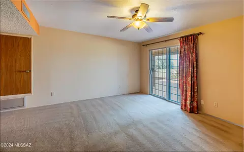 607 E Savannah St, Vail, AZ 85641 photo 13