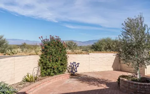607 E Savannah St, Vail, AZ 85641 photo 32