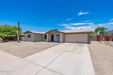 4068 W Soledad Pl, Tucson, AZ 85741