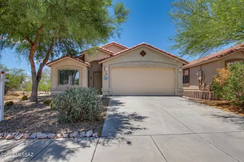 12497 N Crimson Vista Dr, Marana, AZ 85658