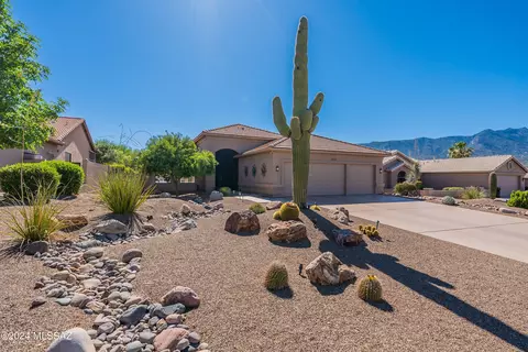 37085 S Rock Crest Dr, Saddlebrooke, AZ 85739