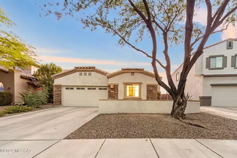 13289 N Barlassina Dr, Tucson, AZ 85755