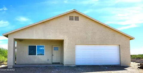 4751 S San Joaquin Rd, Tucson, AZ 85735