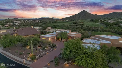 3501 W Tiny Bird Ct, Tucson, AZ 85745