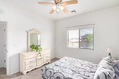 Bedroom - 7539 E Fair Meadows Loop, Tucson, AZ 85756 photo 6 of 9