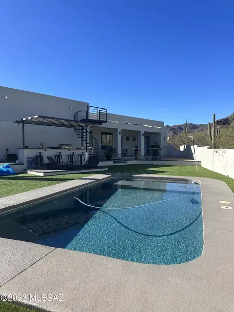 1700 N Placita Tuberia, Tucson, AZ 85745