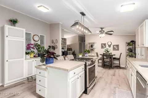 3549 S Goldleaf Loop, Tucson, AZ 85735 photo 7