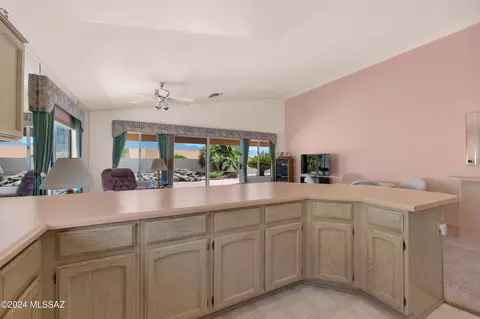 64345 E Round Robin Ln, Saddlebrooke, AZ 85739 photo 5