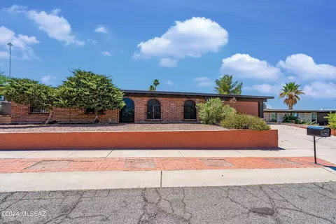 1931 S Kevin Dr, Tucson, AZ 85748