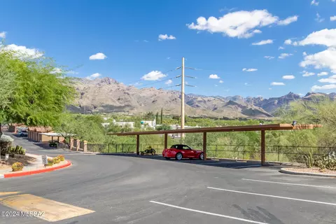 7050 E Sunrise Dr #18207, Tucson, AZ 85750