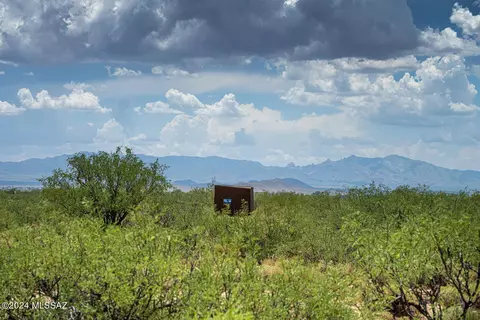 5 Acres Hostile Hare Run, Pearce, AZ 85625