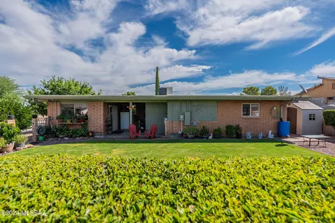 Exterior - 10440 E Observatory Dr, Vail, AZ 85641 photo 1 of 11