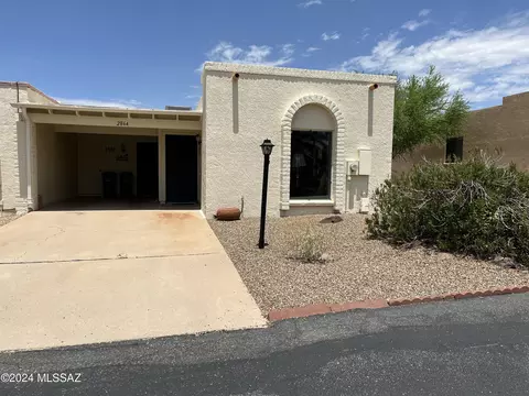 2864 S Camino El Greco, Green Valley, AZ 85622