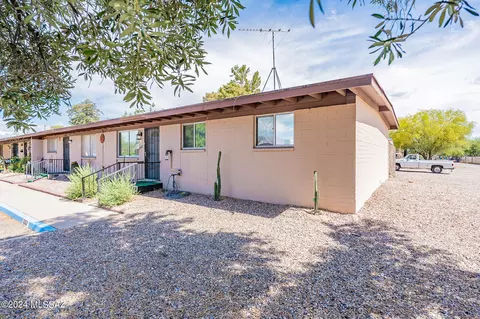 3902 N Pomona, Tucson, AZ 85705