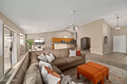 10575 E Heartleaf Willow Dr, Tucson, AZ 85747 photo 10