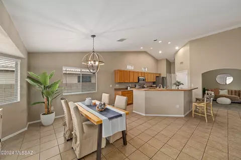 10575 E Heartleaf Willow Dr, Tucson, AZ 85747 photo 7