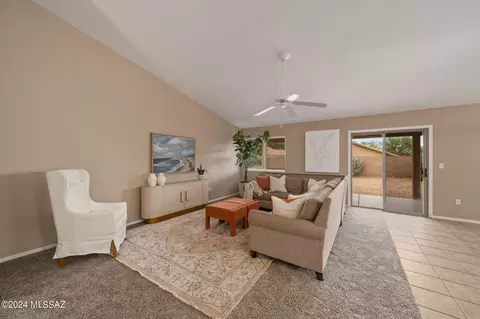 10575 E Heartleaf Willow Dr, Tucson, AZ 85747 photo 9