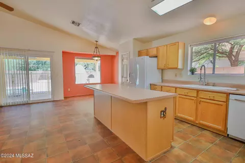 Kitchen - 9141 Elderberry St, Tucson, AZ 85747 photo 2 of 3