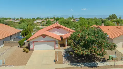 View/Area - 9141 Elderberry St, Tucson, AZ 85747 photo 2 of 2