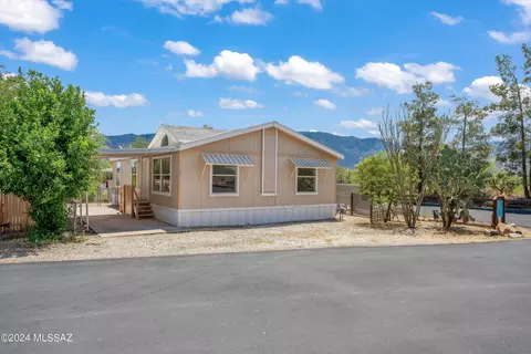 15770 N Oracle Rd #B2, Tucson, AZ 85739